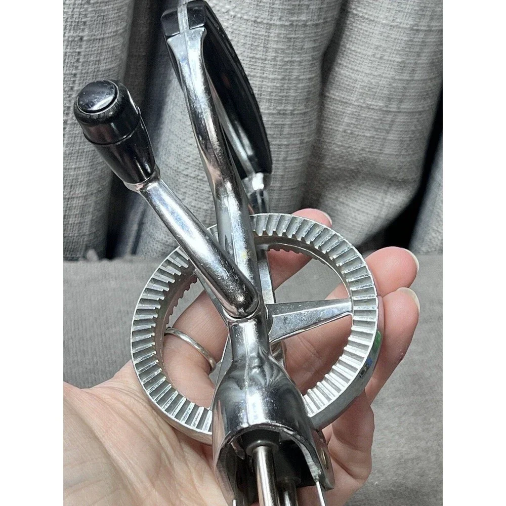 Vintage 50s Oekcoo Manual Hand Held Mixer Beater Stainless Steel USA